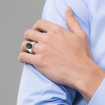 Men's Oval Onyx Ring in 14K White Gold, Size 10