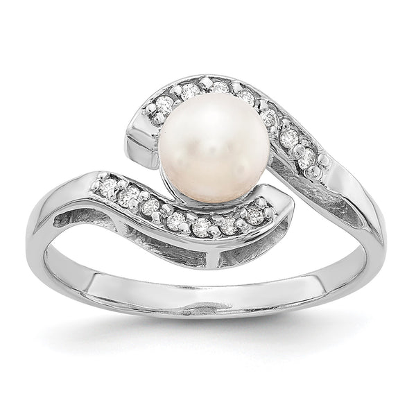 14k White Gold 5.5mm FW Cultured Pearl AA Diamond ring, Size 6 - Birthstone Company